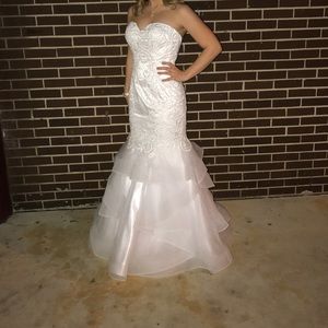 White prom/wedding/pageant dress